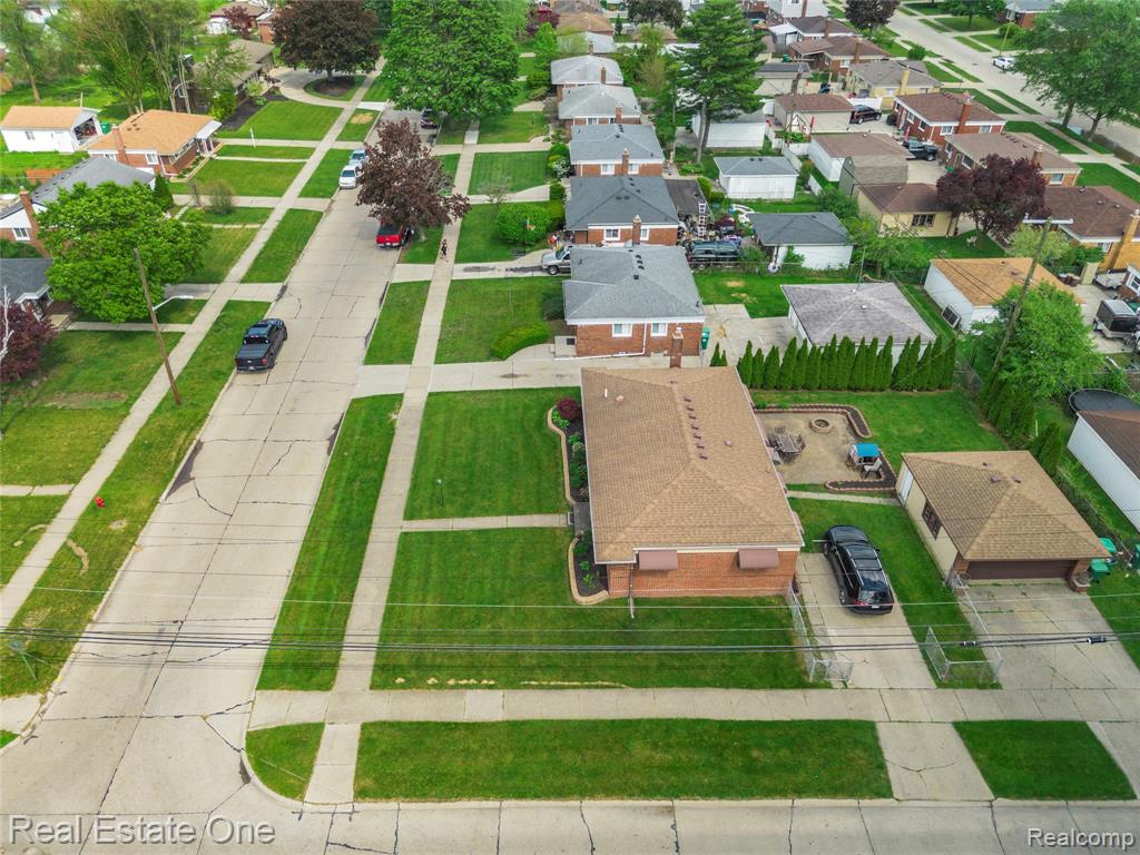 33395 Florence Street, Garden City, MI — Photo 37