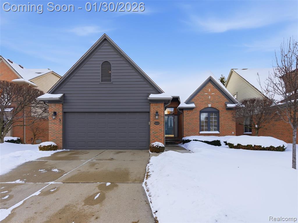 43579 Inglenook Court, 38, Sterling Heights, MI 48314 — Photo 2