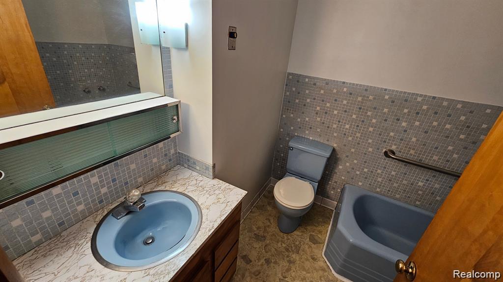 14066 N Lewis Road, Clio, MI 48420 — Photo 17