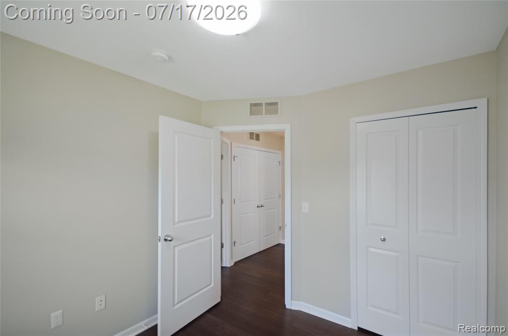 4625 Bradley Circle, Troy, MI 48085 — Photo 22