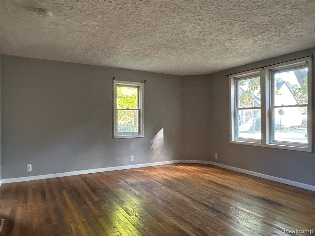 5447 NORTH Street, Dryden, MI 48428 — Photo 7
