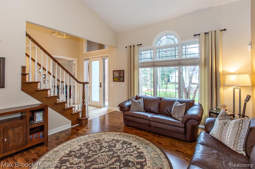 7080 Colony Drive, West Bloomfield, MI 48323 — Photo 7