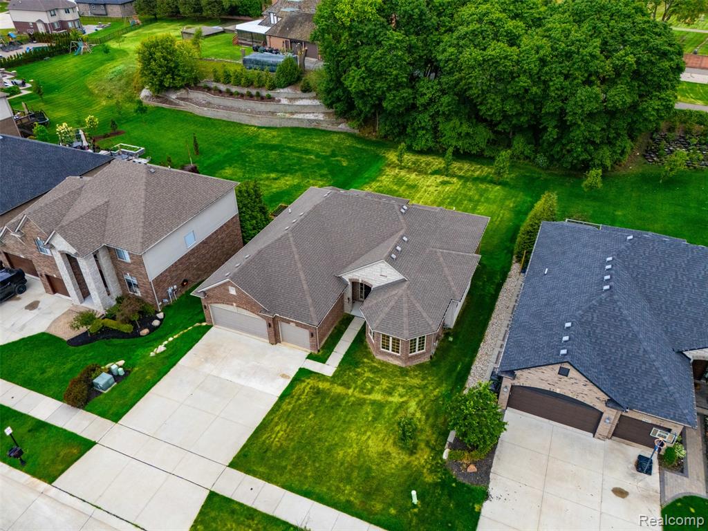 7419 Park Terrace Lane, Shelby Twp, MI 48317 — Photo 43
