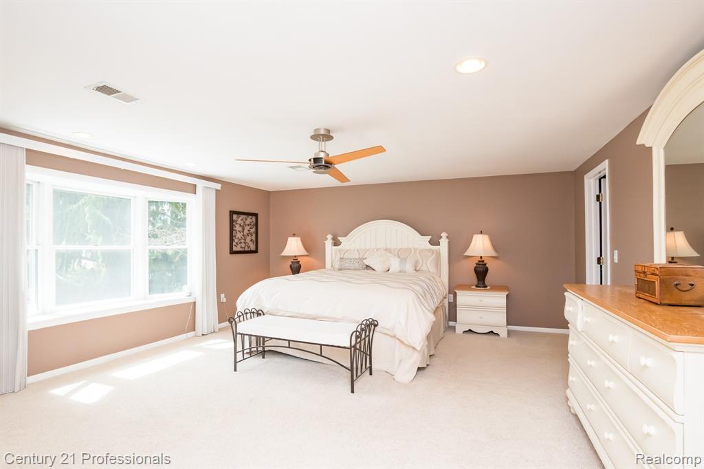 1463 Pebble Creek Drive, Metamora, MI 48455 — Photo 8