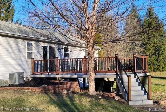 10065 REDHAWK, Perry, MI 48872 — Photo 23