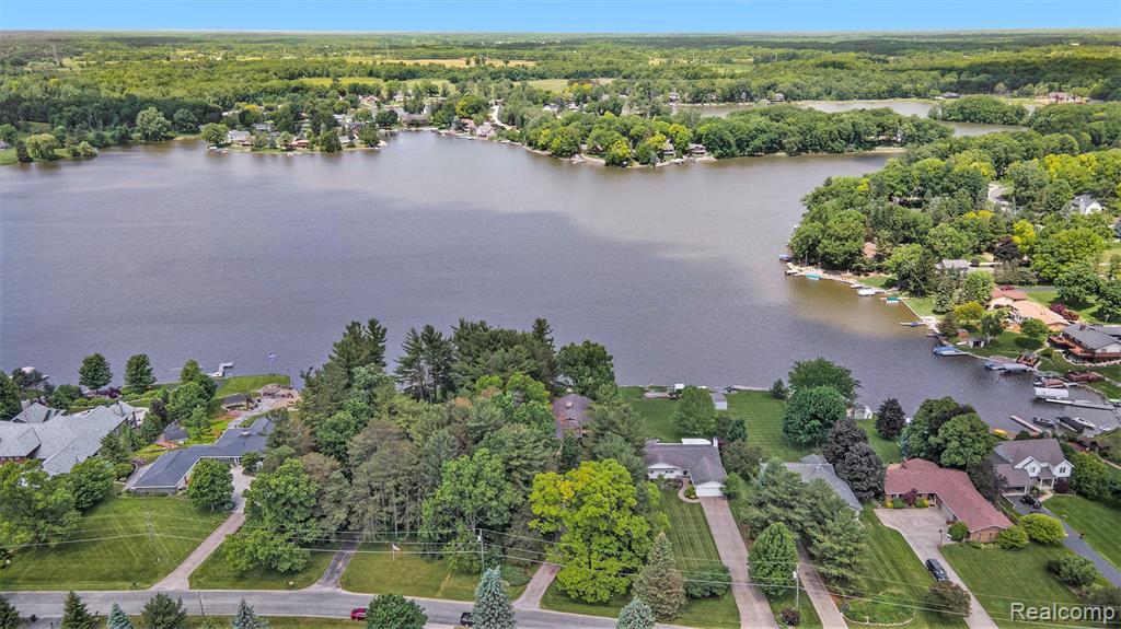 3654 WOODLAND Drive, Metamora, MI 48455 — Photo 3