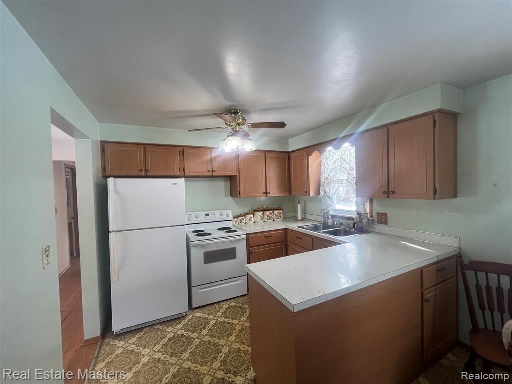 4291 Parker Road, Fort Gratiot, MI 48059 — Photo 5