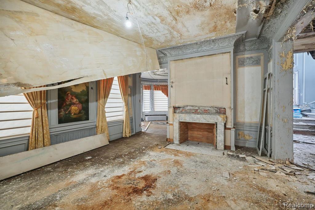649 VAN DYKE Street, Detroit, MI 48214 — Photo 60