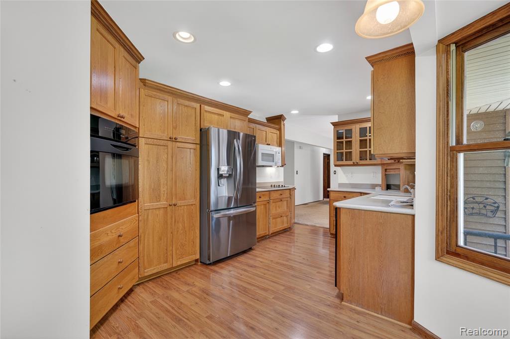 8668 Cooley Beach Drive, White Lake, MI — Photo 20