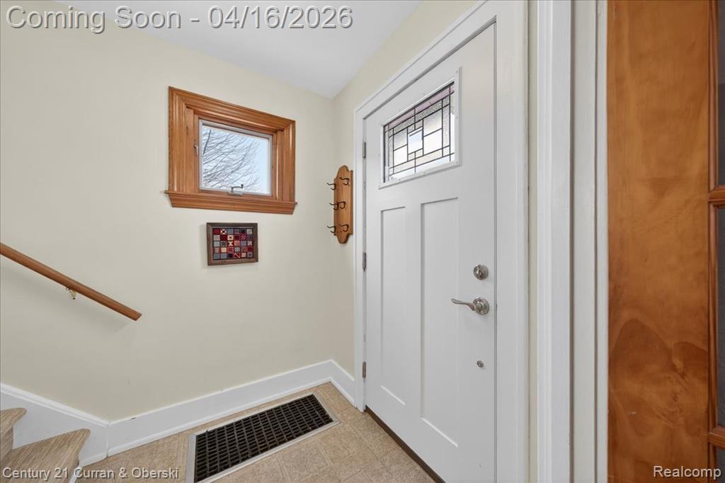649 Phillips Avenue, Clawson, MI — Photo 8