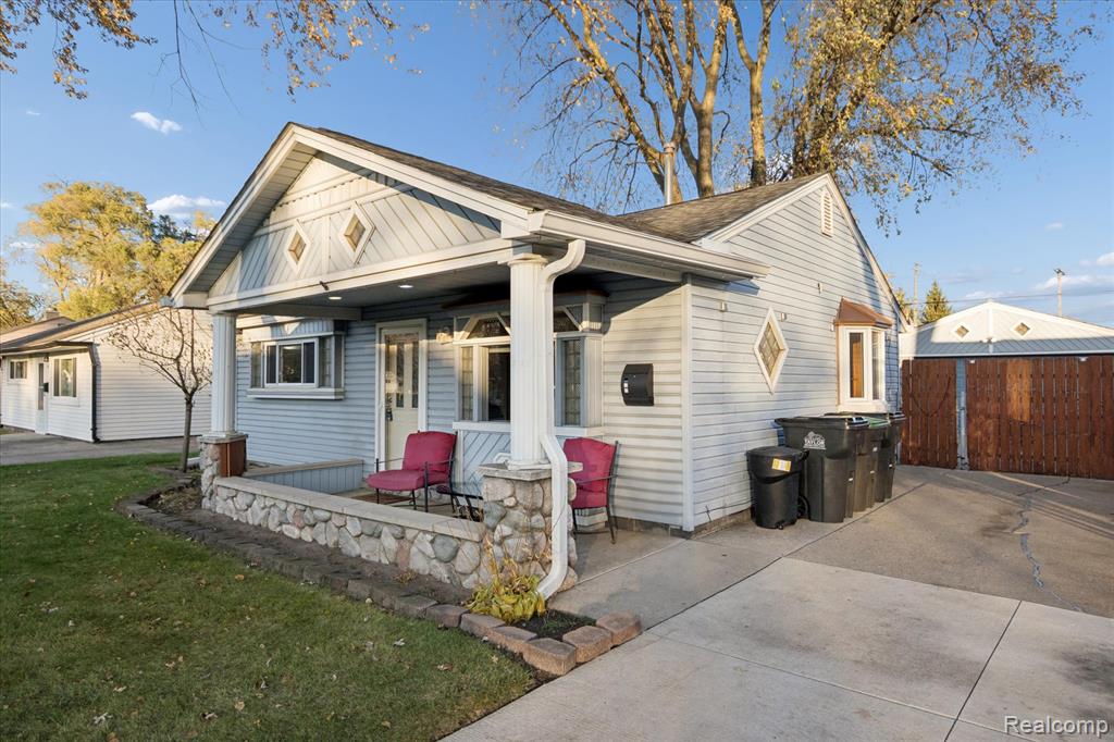 6037 William Street, Taylor, MI 48180 — Photo 3