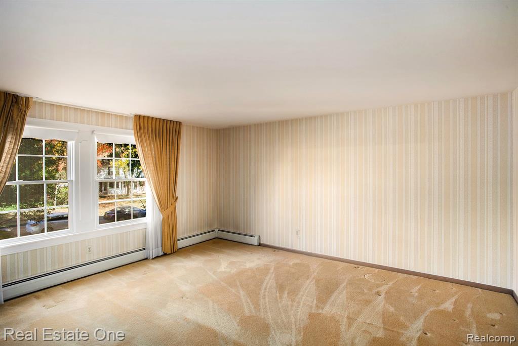 5593 Northcote, West Bloomfield, MI — Photo 17