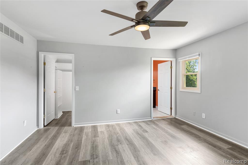 48649 Arnold Drive, Macomb, MI 48044 — Photo 19
