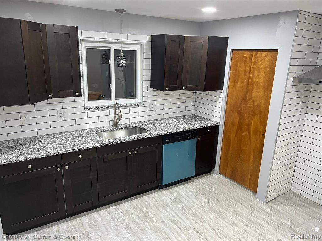 3959 Monroe Street, Dearborn Heights, MI 48125 — Photo 4