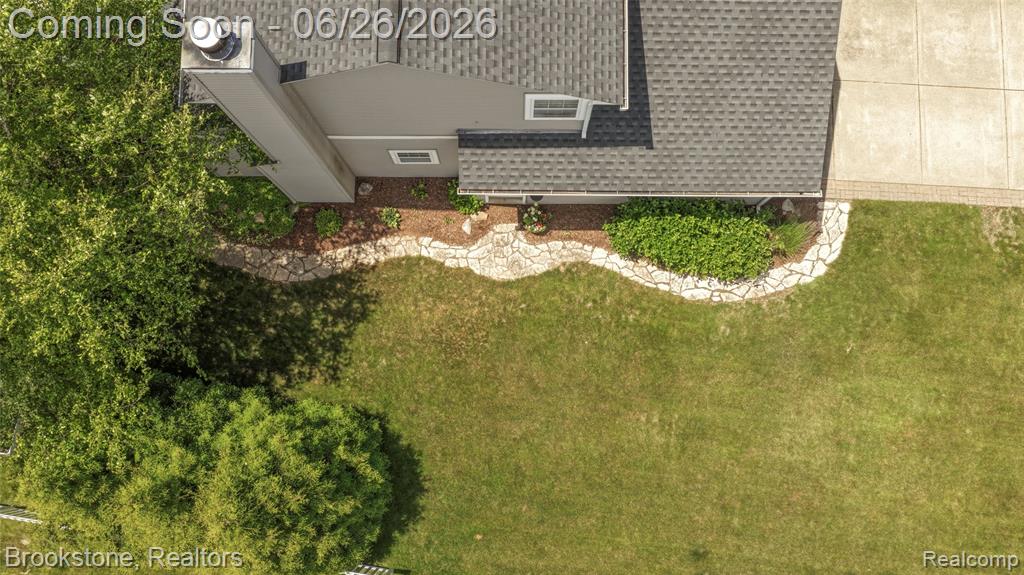5017 Leyland Drive, Clarkston, MI 48348 — Photo 11