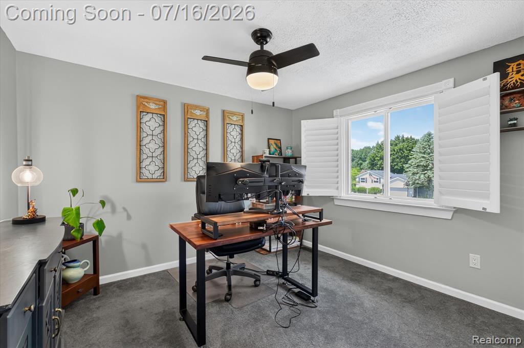 845 Abbey Lane, Milford, MI 48381 — Photo 31