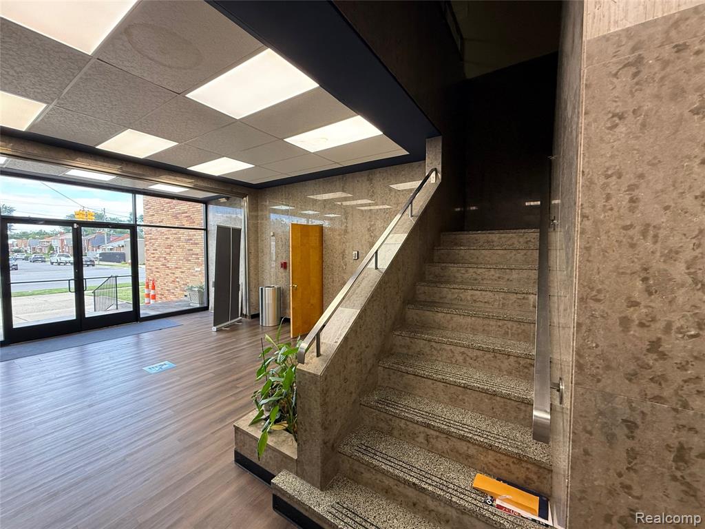 10421 W 7 Mile Road, Detroit, MI 48221 — Photo 12