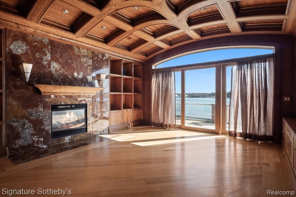 82 CHATEAUX DU LAC, Fenton, MI 48430 — Photo 21