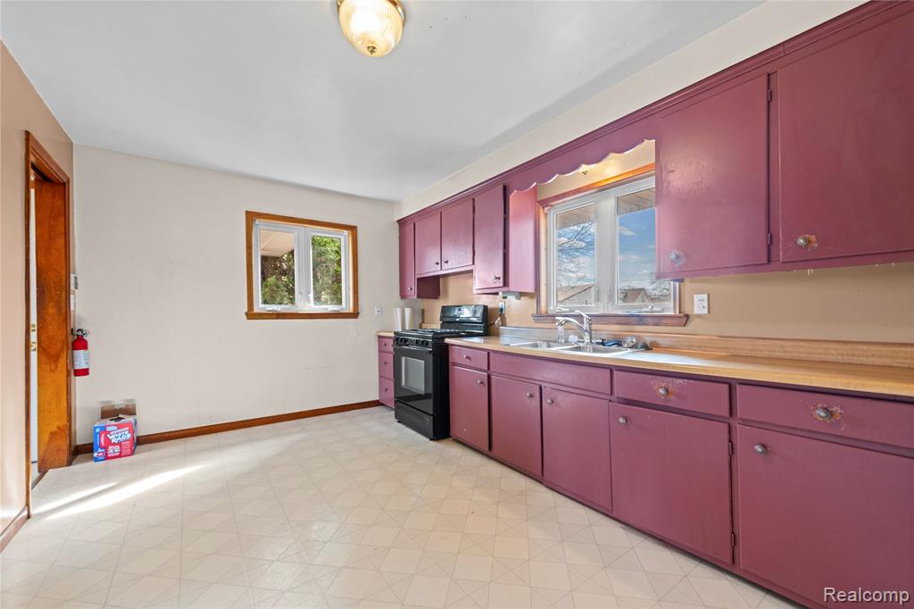 3212 11th Street, Wyandotte, MI 48192 — Photo 17
