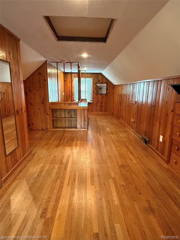 4003 Elmhurst Avenue, Royal Oak, MI 48073 — Photo 15