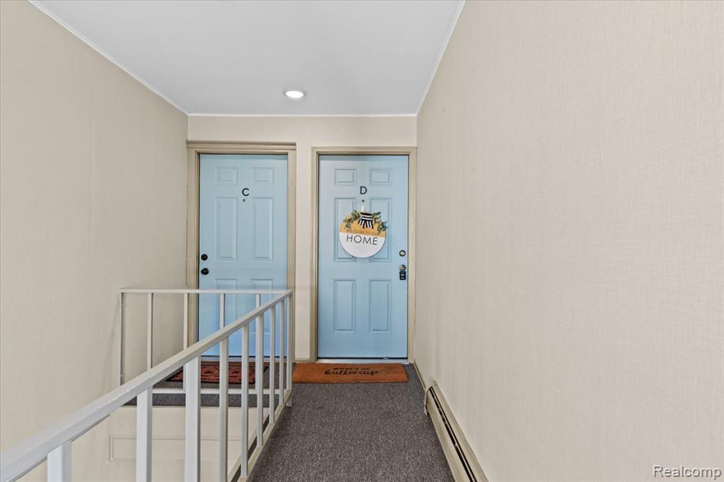 1611 Cass Lake Road, D, Keego Harbor, MI 48320 — Photo 24