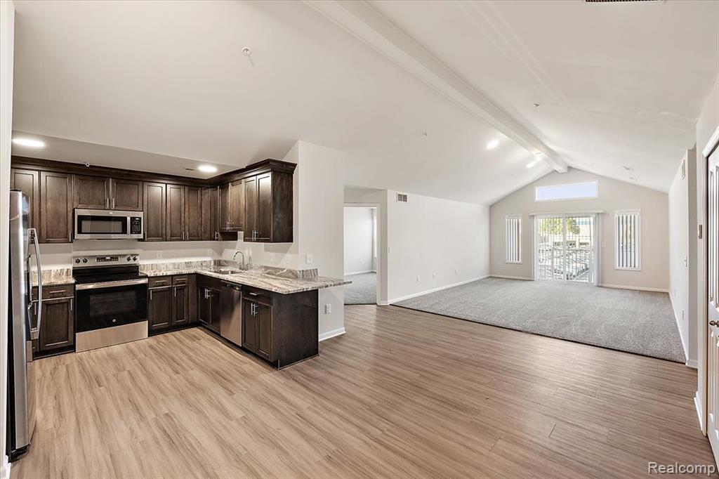 8292 Heywood Circle, 4, Sterling Heights, MI 48312 — Photo 12
