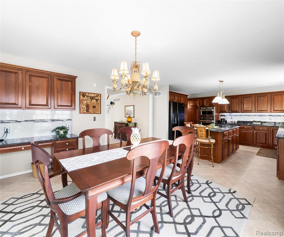 49068 Poppleton Court, Canton, MI 48187 — Photo 34