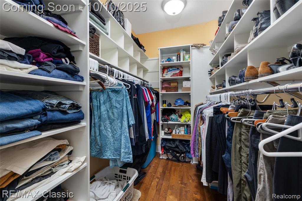 7040 Royal Villa Court, Canton, MI 48187 — Photo 37