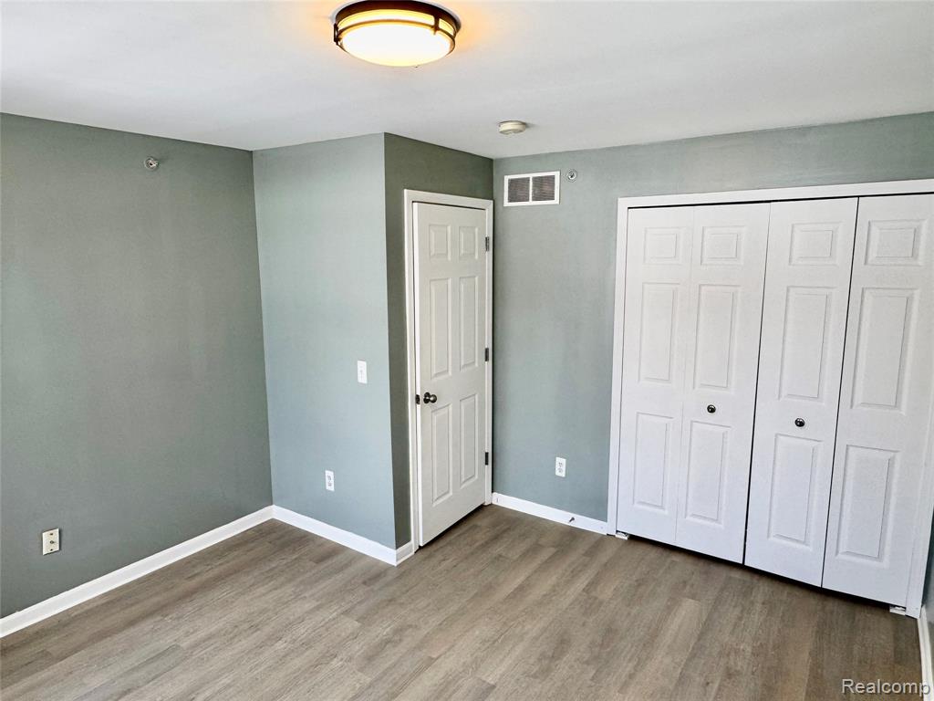 45678 Kennedy Avenue, Utica, MI 48315 — Photo 8