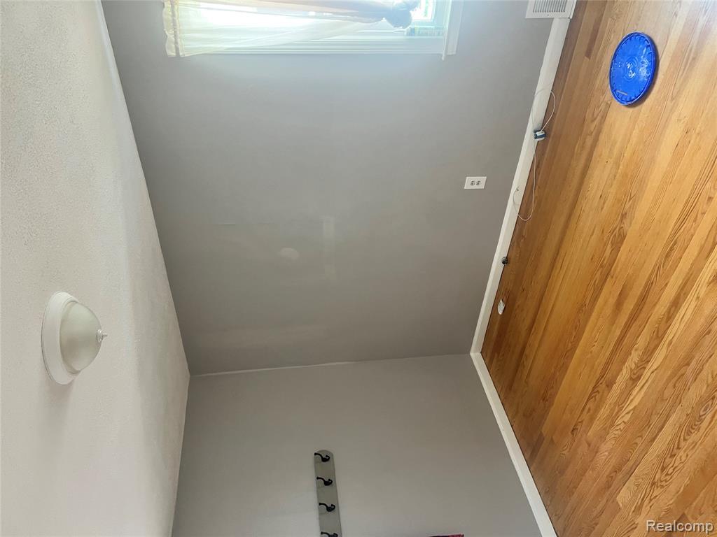 7208 Rosedale Boulevard, Allen Park, MI 48101 — Photo 42