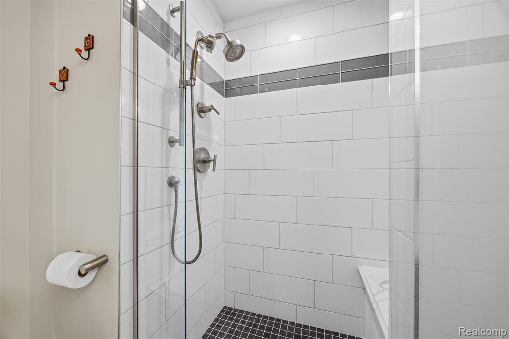 1524 Peninsula Court, Canton, MI 48187 — Photo 32