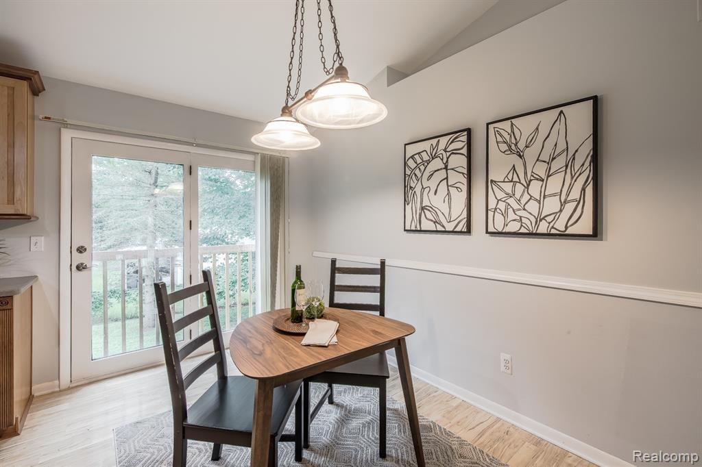 948 McClellan Street, Lake Orion, MI 48362 — Photo 12