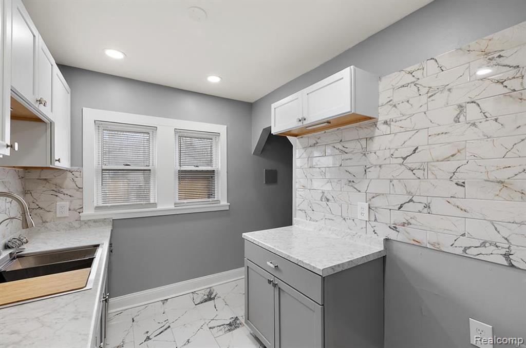 15424 Cruse Street, Detroit, MI 48227 — Photo 21