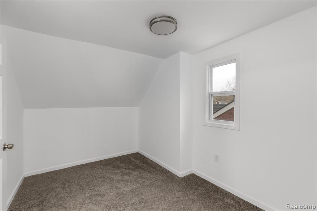 9710 Somerset Avenue, Detroit, MI 48224 — Photo 23