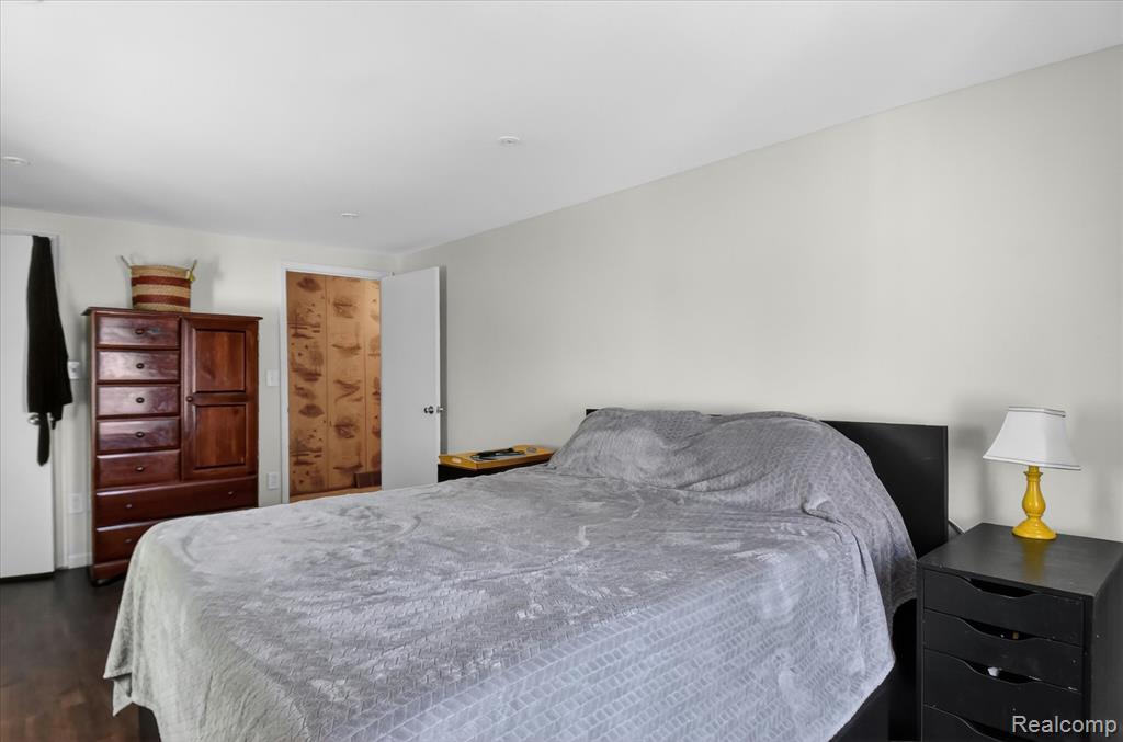 3660 Keewahdin Road, Fort Gratiot, MI 48059 — Photo 26