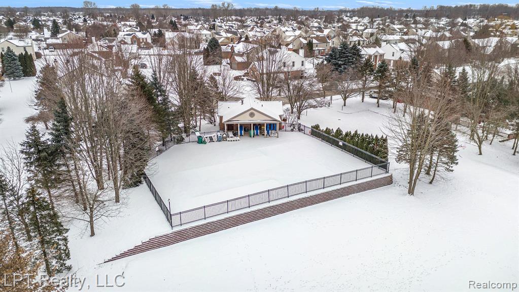 54472 ISLE ROYALE Avenue, Macomb, MI 48042 — Photo 29