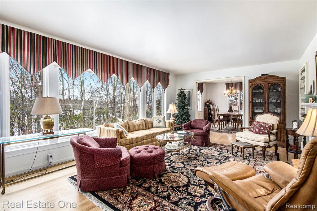 4616 Coachmaker Drive, Bloomfield Hills, MI 48302 — Photo 9