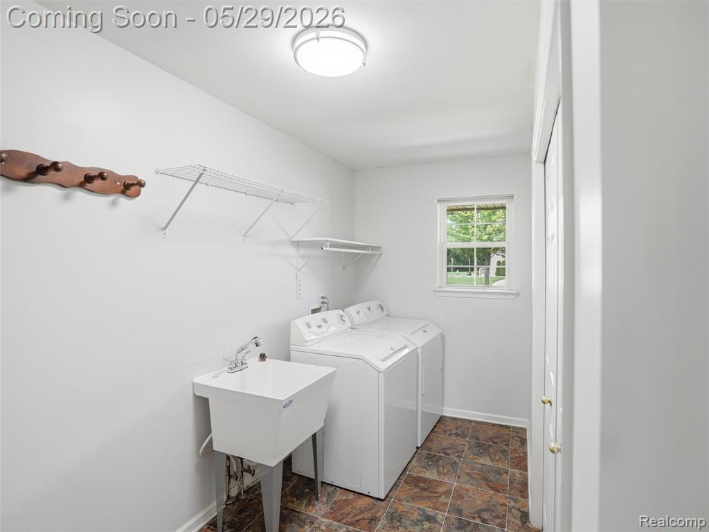 47525 River Woods Drive, Canton, MI 48188 — Photo 14