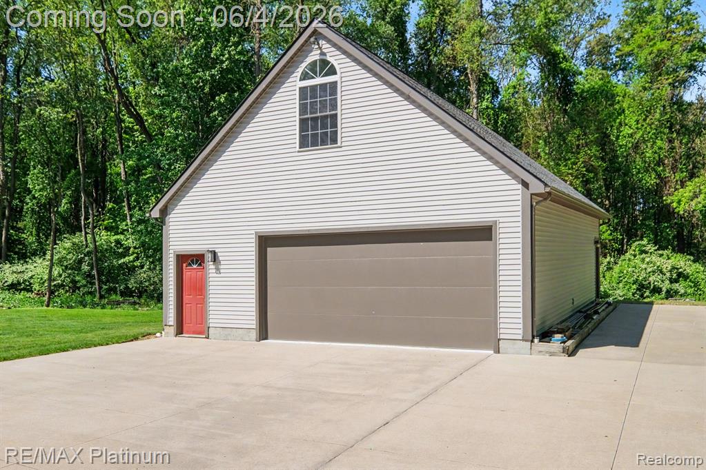 535 Wolfe Road, Ortonville, MI 48462 — Photo 3