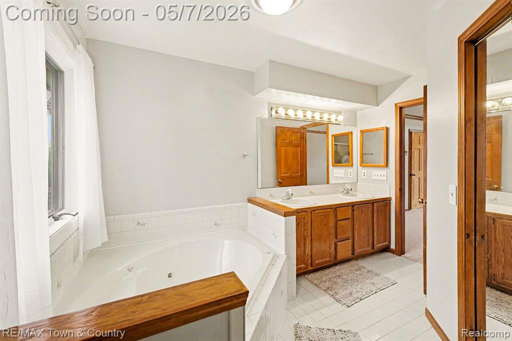 12429 Moceri Drive, Grand Blanc, MI 48439 — Photo 21
