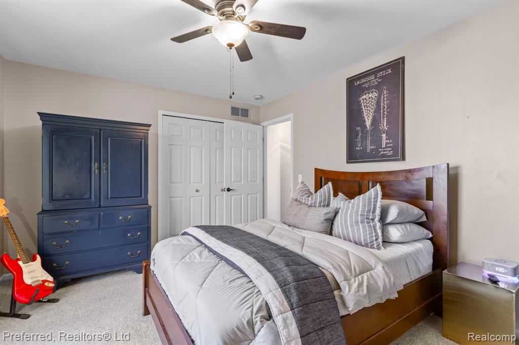 50045 Heron Court, Canton, MI 48187 — Photo 31
