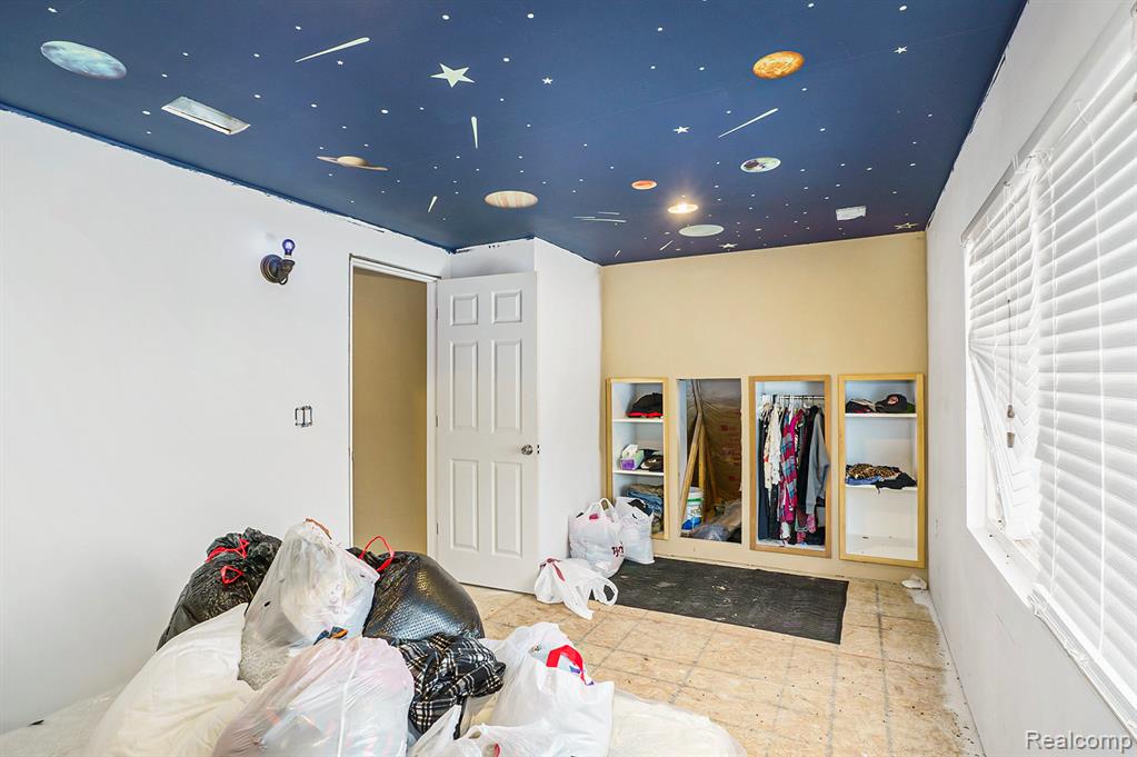 4661 S SHERIDAN Road, Vassar, MI 48768 — Photo 5
