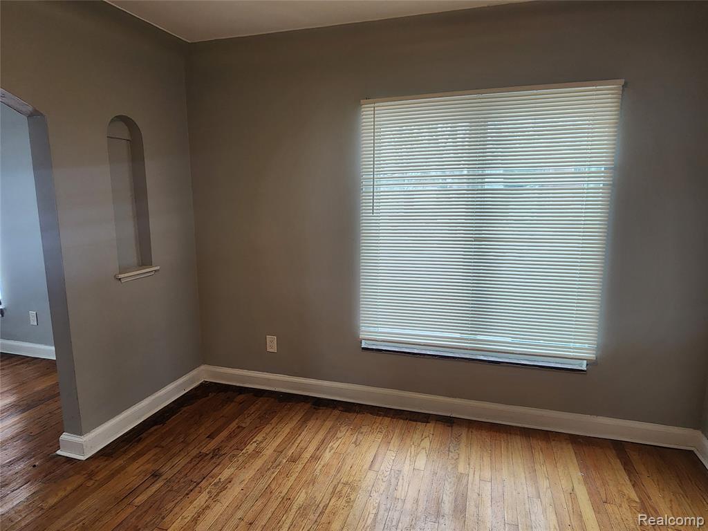 15000 Mayfield Street, Detroit, MI 48205 — Photo 8