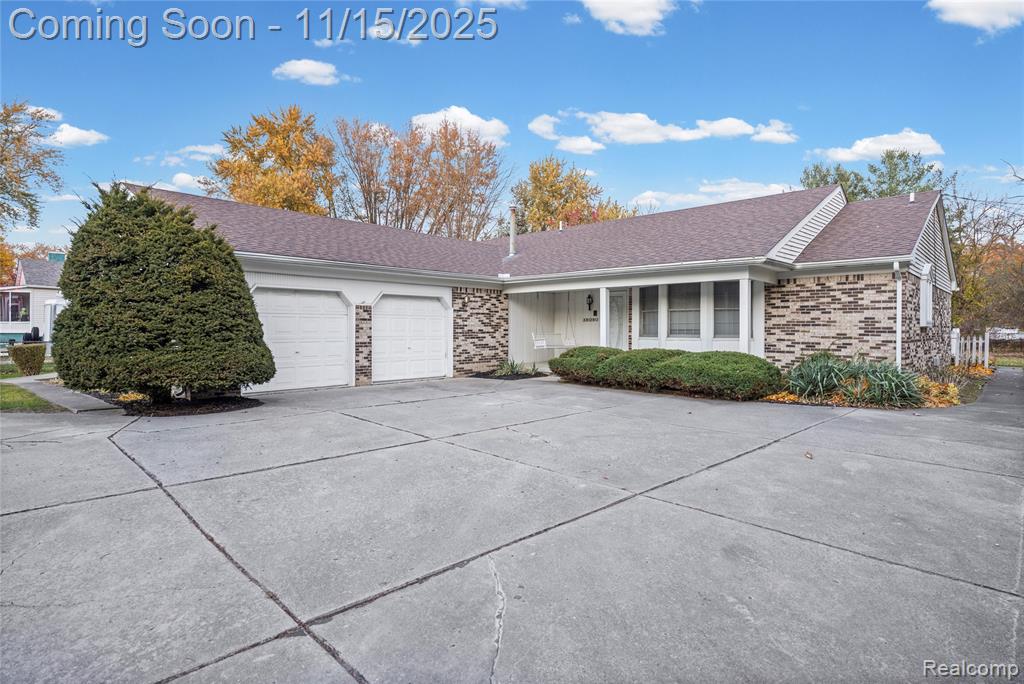 38080 Hamon Street, Harrison Township, MI — front exterior