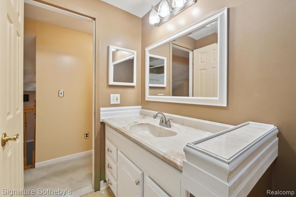 6142 Wedgewood Road, Canton, MI 48187 — Photo 20