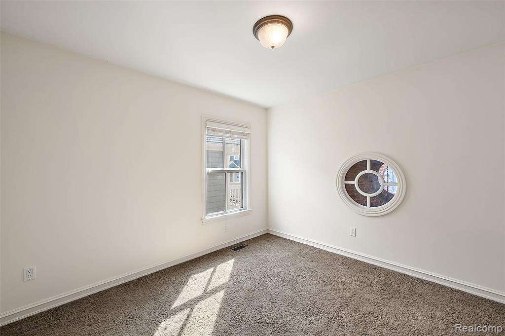 3875 Andover Avenue, Auburn Hills, MI 48326 — Photo 26