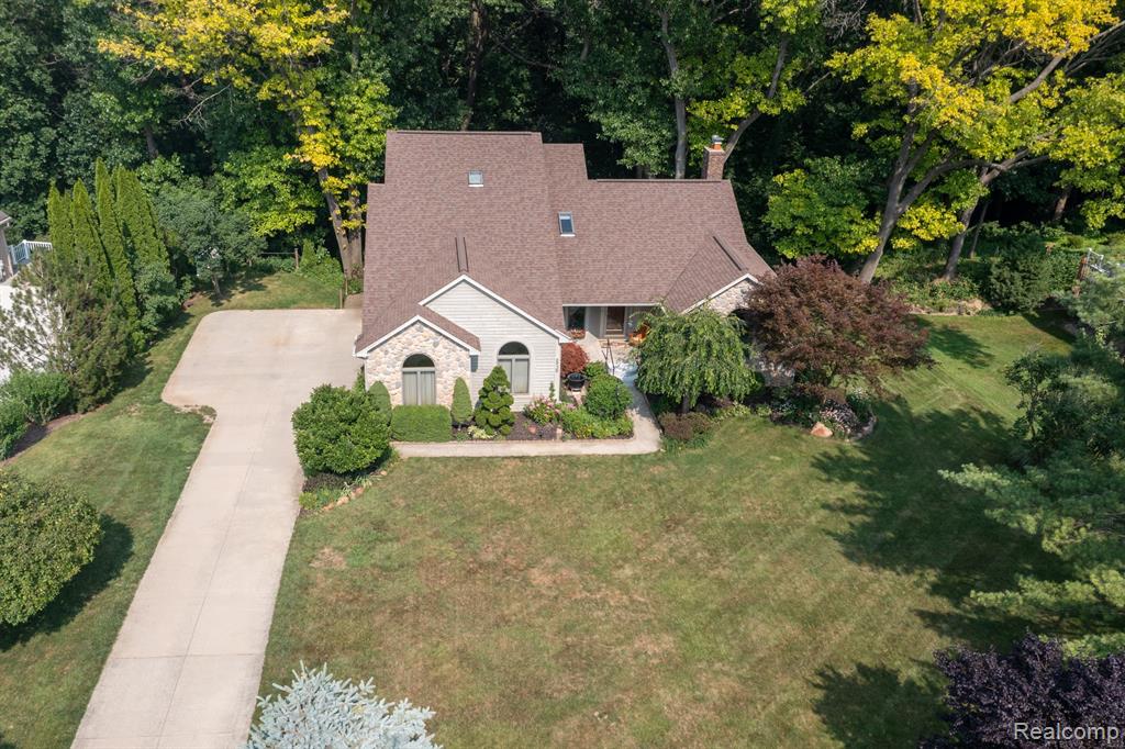 6939 West Ridge Drive, Brighton, MI 48116 — Photo 52