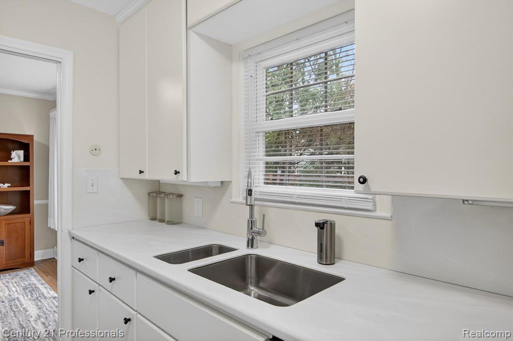 1001 Arborview Boulevard, Ann Arbor, MI 48103 — Photo 15