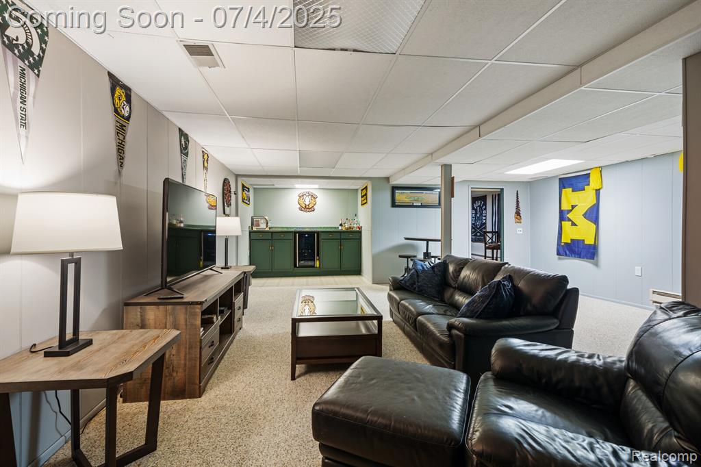 46314 Rockledge Drive, Plymouth, MI 48170 — Photo 24
