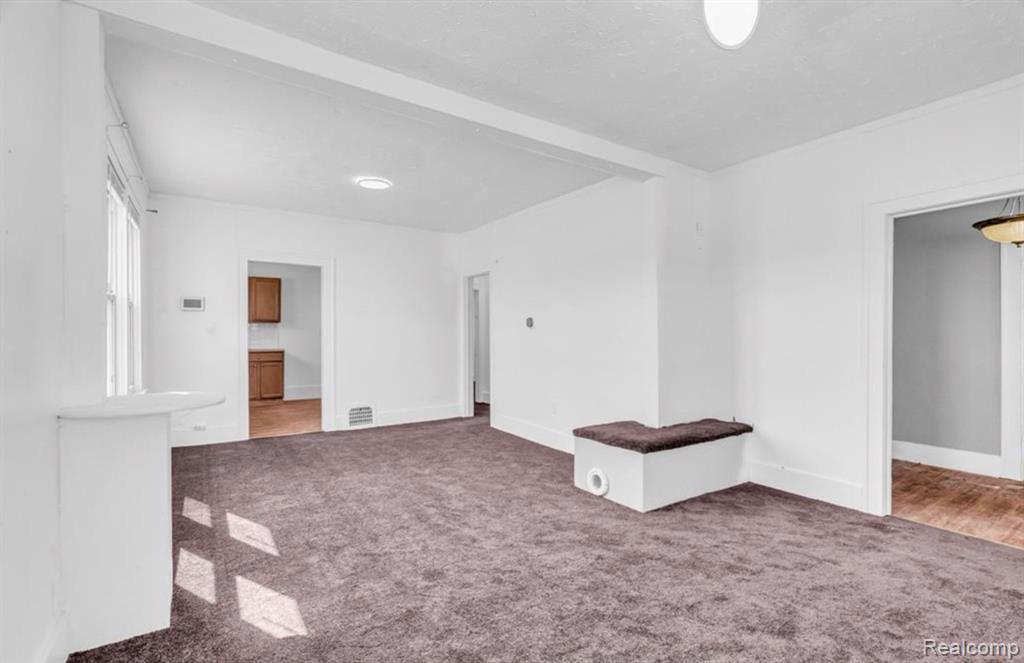 5573 Montclair Street, Detroit, MI 48213 — Photo 8